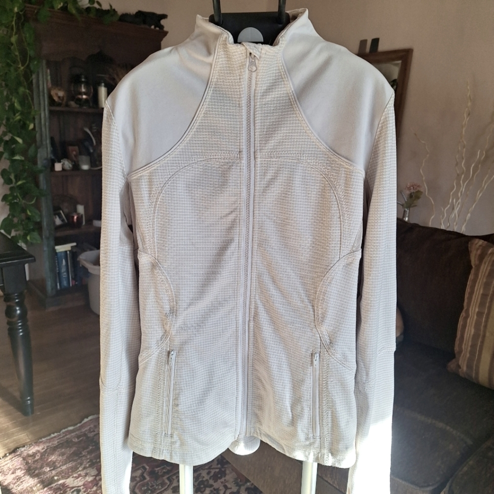 Lululemon althetica zip up 12